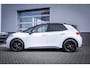 Volkswagen ID.3 Pro Limited Edition 59 kWh Steunhaak | Achteruitrijcamera | Stuur- stoelverwarming