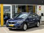 BMW X1 sDrive20i High Executive | NAP | Trekhaak | Cruise adaptief | Stoelverwarming | LED | Achteruitrijcamera | Climate Control | Heads-up display | Elektrisch glazen panorama-dak |