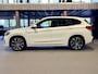 BMW X1 xDrive25e Executive M-Sport | Camera | Trekhaak | Stoelverwarming | 4x4