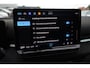 Volkswagen T-Roc 1.5 eTsi Life First Edition 116PK / 85kW DSG, Achteruitrijcamera (rear view), parkeersensoren voor en achter (pdc), adaptieve cruise control (acc), navigatie, digital cockpit pro, multifunctioneel lederen stuurwiel, koplampverlichting LED, grootlichtassistent (Light Assist), spraakbediening, keyless start, privacy glas, draadloos Apple Carplay & Android Auto, DAB+, 17" 'Lima' LMV etc.