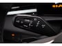 Volkswagen T-Roc 1.5 eTsi Life First Edition 116PK / 85kW DSG, Achteruitrijcamera (rear view), parkeersensoren voor en achter (pdc), adaptieve cruise control (acc), navigatie, digital cockpit pro, multifunctioneel lederen stuurwiel, koplampverlichting LED, grootlichtassistent (Light Assist), spraakbediening, keyless start, privacy glas, draadloos Apple Carplay & Android Auto, DAB+, 17" 'Lima' LMV etc.