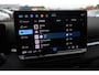 Volkswagen T-Roc 1.5 eTsi Life First Edition 116PK / 85kW DSG, Achteruitrijcamera (rear view), parkeersensoren voor en achter (pdc), adaptieve cruise control (acc), navigatie, digital cockpit pro, multifunctioneel lederen stuurwiel, koplampverlichting LED, grootlichtassistent (Light Assist), spraakbediening, keyless start, privacy glas, draadloos Apple Carplay & Android Auto, DAB+, 17" 'Lima' LMV etc.