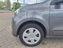Renault Twingo 1.0 SCe Limited | Cruise Control | Airconditioning | All Weather Banden |