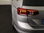 Volkswagen Passat Variant 1.5 TSI Business | Navigatie | Panorama dak | Parkeersensoren | Achteruit Camera | Digitale dashboard |