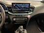 Kia Ceed Sportswagon 1.0 T-GDi MHEV Design Edition | Apple Carplay / Android Auto | Navigatiesyteem | Licht + Regensensor | Stoel + stuurverwarming | Elektrisch Bedienbare Achterklep | Cruise Control Adaptief  | climate Control