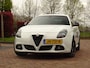 Alfa Romeo Giulietta 1.4 Turbo | Schaalstoelen | Sprint | 18" | Dyn.Clignoteurs | Miron Ed.