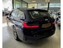 BMW 3-Serie Touring 330i xDrive High Executive/Panoramadak/Leder