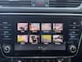 Skoda Superb Combi 1.4 TSI iV 218pk Business Edition DSG Automaat 18"LM Velgen / Stoelverwarming / Comfortzetels / Navigatie / / Cruise control