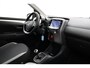 Toyota Aygo 1.0 VVT-i x-joy | Apple Carplay / Android Auto | Clima | Camera | 15 inch | Bluetooth | Privacy glas