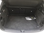 Mercedes-Benz GLA 200 Business Solution AMG Panoramadak / Memory Seats / Nightpakket / Parkeercamera / Sfeerverlichting / Stoelverwarming /