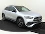 Mercedes-Benz GLA 200 Business Solution AMG Panoramadak / Memory Seats / Nightpakket / Parkeercamera / Sfeerverlichting / Stoelverwarming /