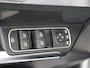 Mercedes-Benz GLA 200 Business Solution AMG Panoramadak / Memory Seats / Nightpakket / Parkeercamera / Sfeerverlichting / Stoelverwarming /