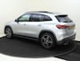 Mercedes-Benz GLA 200 Business Solution AMG Panoramadak / Memory Seats / Nightpakket / Parkeercamera / Sfeerverlichting / Stoelverwarming /