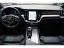 Volvo S60 2.0 B4 Plus Dark Autom Panodak Luxe Leder Sportst Stoel/Stuur A Bankverw Navi Camera Adaptieve Cruise 2xPDC LMV 20 ENZ.