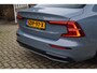 Volvo S60 2.0 B4 Plus Dark Autom Panodak Luxe Leder Sportst Stoel/Stuur A Bankverw Navi Camera Adaptieve Cruise 2xPDC LMV 20 ENZ.