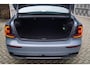 Volvo S60 2.0 B4 Plus Dark Autom Panodak Luxe Leder Sportst Stoel/Stuur A Bankverw Navi Camera Adaptieve Cruise 2xPDC LMV 20 ENZ.