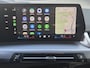 BMW X1 xDrive30e 326 PK M-SPORT / 100% SoH Accupakket! / Elektrisch stoelverstelling / Head-up display /Fabrieksgarantie tot 03-2028 / Glazen schuif- en kanteldak / / Elektrisch Trekhaak / Trekgewicht 1800 kg / Harman Kardon Audio Systeem / Elektrische Achterklep / 360 Graden Camera / Stoel & Stuurverwarming / Adaptief Cruise Control /