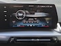 BMW X1 xDrive30e 326 PK M-SPORT / 100% SoH Accupakket! / Elektrisch stoelverstelling / Head-up display /Fabrieksgarantie tot 03-2028 / Glazen schuif- en kanteldak / / Elektrisch Trekhaak / Trekgewicht 1800 kg / Harman Kardon Audio Systeem / Elektrische Achterklep / 360 Graden Camera / Stoel & Stuurverwarming / Adaptief Cruise Control /