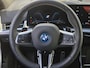 BMW X1 xDrive30e 326 PK M-SPORT / 100% SoH Accupakket! / Elektrisch stoelverstelling / Head-up display /Fabrieksgarantie tot 03-2028 / Glazen schuif- en kanteldak / / Elektrisch Trekhaak / Trekgewicht 1800 kg / Harman Kardon Audio Systeem / Elektrische Achterklep / 360 Graden Camera / Stoel & Stuurverwarming / Adaptief Cruise Control /
