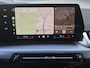BMW X1 xDrive30e 326 PK M-SPORT / Fabrieksgarantie tot 03-2028 / Glazen schuif- en kanteldak / Head Up Display / Elektrisch trekhaak / Trekgewicht 1800 kg / Harman Kardon Audio Systeem / Elektrische achterklep / Rondomzicht camera / Stuur- & Stoel verwarming / Adaptief cruise control /