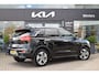 Kia Niro EV e-Niro DynamicPlusLine 64 kWh | 100% SOH | Kantel/ Schuifdak | Navigatie | Adaptieve Cruise Control | Tot 10Jr. Kia-Garantie |
