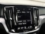 Volvo V60 2.0 B3 163pk AUT Momentum Advantage | Trekhaak | Leer | Camera