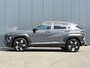 Hyundai Kona 1.6 GDI HEV Premium Sky / € 3000,- Voordeel / Direct Leverbaar / Stoelverkoeling / Stuurverwarming / Stoelverwarming Voor + Achter /