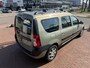 Dacia Logan MCV 1.6-16V Lauréate | €250,- KORTING |