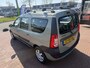 Dacia Logan MCV 1.6-16V Lauréate | €250,- KORTING |