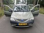Dacia Logan MCV 1.6-16V Lauréate | €250,- KORTING |