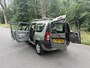 Dacia Logan MCV 1.6-16V Lauréate | €250,- KORTING |