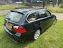 BMW 3-Serie Touring 325xi Dynamic Exec. | €500,- KORTING+nw apk |