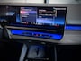 BMW 5-Serie Touring 550e M-Sport Pro, Bowers & Wilkins, M-Stoelen, Trekhaak, Carbon, Alcantara