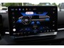 Volkswagen T-Roc 1.5 eTsi R-Line First Edition 150PK / 110kW DSG, Elektrische achterklep met sensorsturing, 20" 'Calgary' LMV, koplampverlichting LED plus, keyless start & entry, parkeerassistent (Park Assist) incl. parkeersensoren voor en achter (pdc), achteruitrijcamera (rear view), elektrisch verstel-, verwarm- en inklapbare buitenspiegels, verwarmbare voorstoelen, draadloos Apple Carplay & Android Auto, dodehoekdetectie (Side Assist), grootlichtassistent (Light Assist) etc.