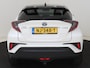 Toyota C-HR / C-HR+ 1.8 Hybrid Bi-Tone Plus Trekhaak afneembaar | VOL LEDER | Dodehoekdetectie | JBL | Stoel/Stuurverwarming |