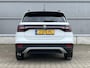 Volkswagen T-Cross 1.0 TSI 95pk Life | Trekhaak | Navigatie | Camera