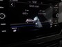 Volkswagen T-Cross 1.0 TSI Life Edition Goal 95PK | Navigatie | Parkeersensoren voor en achter | Stoelverwarming |