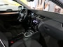 Skoda Octavia Combi 1.5 TSI Greentech Ambition Business - Elektrisch glazen panorama-dak - Sensor v+a - 17" lmv - Afneembare trekhaak - Stoelverwarming
