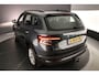 Skoda Karoq Ambition 1.5 TSI 150pk DSG Automaat Trekhaak, Achteruitrijcamera, Cruise control, Stoelverwarming, App connect, Airco, DAB, Radio