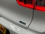 Kia Niro Hybrid 1.6 GDi ExecutiveLine Automaat (APPLE CARPLAY, NAVIGATIE, STUUR/STOELVERWARMING, LEDER, CAMERA, SPORTSTOELEN, GETINT GLAS, KEYLESS, NIEUWSTAAT)