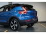 Volvo XC40 Recharge P8 AWD R-Design | Stoelverwarming | Adaptive Cruise Control | BLIS | Parkeersensoren voor + achter | Parkeercamera | Warmtepomp |  Google infotainment | AppleCarplay/AndroidAuto