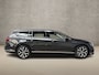 Volkswagen Passat Variant 1.4 TSI PHEV GTE 218Pk Automaat (APPLE CARPLAY, GROOT NAVI, CLIMATE, CAMERA, KEYLESS, SPORTSTOELEN, GETINT GLAS, ELEK ACHTERKLEP, PARKEERSENSOREN, NIEUWSTAAT)