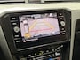 Volkswagen Passat Variant 1.4 TSI PHEV GTE 218Pk Automaat (APPLE CARPLAY, GROOT NAVI, CLIMATE, CAMERA, KEYLESS, SPORTSTOELEN, GETINT GLAS, ELEK ACHTERKLEP, PARKEERSENSOREN, NIEUWSTAAT)