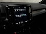 Volvo XC40 1.5 T4 Recharge R-Design 211Pk Automaat (APPLE CARPLAY, GROOT NAVI, STUUR/STOELVERWARMING, LEDER, CAMERA, SPORTSTOELEN, GETINT GLAS, ELEK ACHTERKLEP, NIEUWSTAAT)