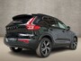 Volvo XC40 1.5 T4 Recharge R-Design 211Pk Automaat (APPLE CARPLAY, GROOT NAVI, STUUR/STOELVERWARMING, LEDER, CAMERA, SPORTSTOELEN, GETINT GLAS, ELEK ACHTERKLEP, NIEUWSTAAT)