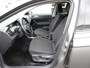 Volkswagen Polo 1.0 TSI Comfortline Business Automatische airco, apple carplay, parkeersensoren, licht metalen velgen, cruise controle, stoel verwarming, automaat, enz.