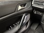 Peugeot 308 SW 1.2 PureTech Allure Automaat (APPLE CARPLAY, GROOT NAVI, PARKEERSENSOREN, STOELVERWARMING, SPORTSTOELEN, GETINT GLAS, CRUISE, NIEUWSTAAT)