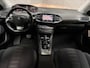Peugeot 308 SW 1.2 PureTech Allure Automaat (APPLE CARPLAY, GROOT NAVI, PARKEERSENSOREN, STOELVERWARMING, SPORTSTOELEN, GETINT GLAS, CRUISE, NIEUWSTAAT)