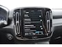 Volvo XC40 B4 211PK Automaat Plus Dark / Adaptive cruise control / Elektrische stoelen / Harman Kardon audio / Pilot assist / BLIS / Stoel en stuur verwarming / Elektrische achterklep / Parkeersensoren met camera / Google infotainment