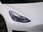Tesla Model 3 Standard RWD Plus 60 kWh 238 Pk Automaat Navigatie / Camera's / Leer / Pano-dak / SOH 96,4%